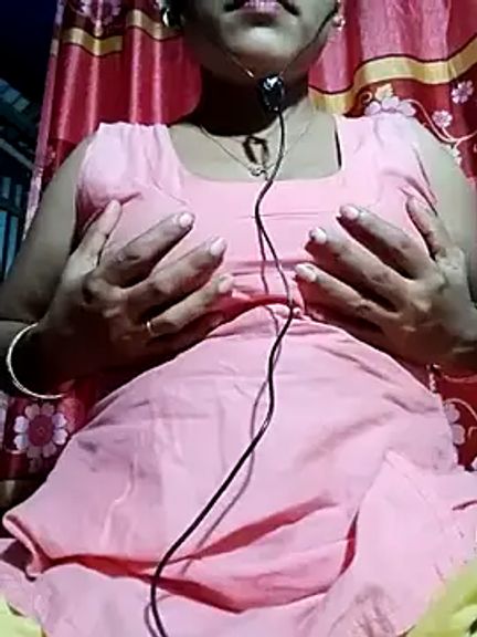 hot_dipika07
