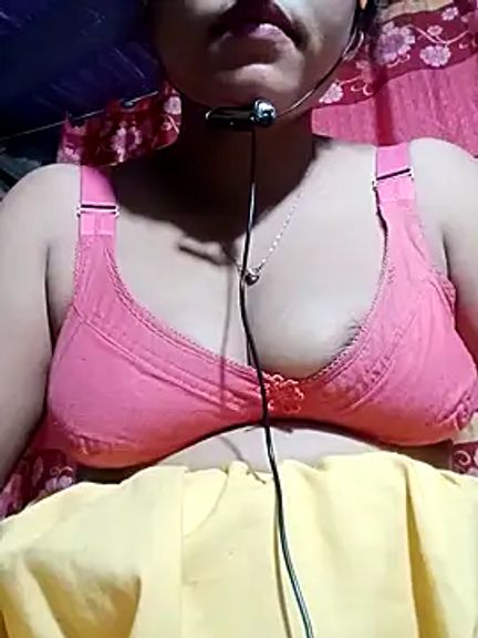 hot_dipika07