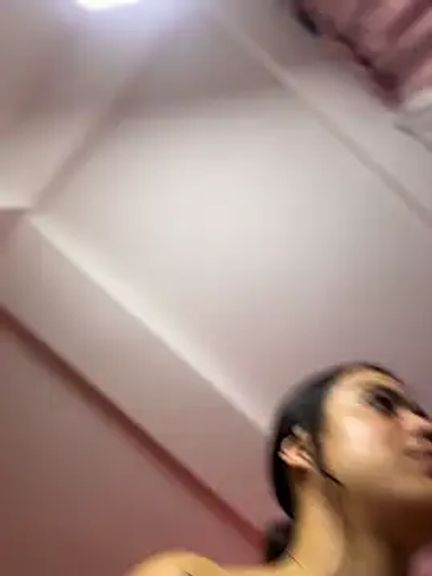 JuanitaMore01