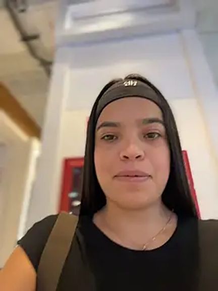 JuanitaMore01