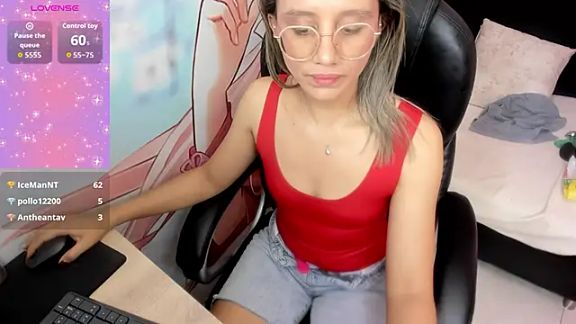StarletTays