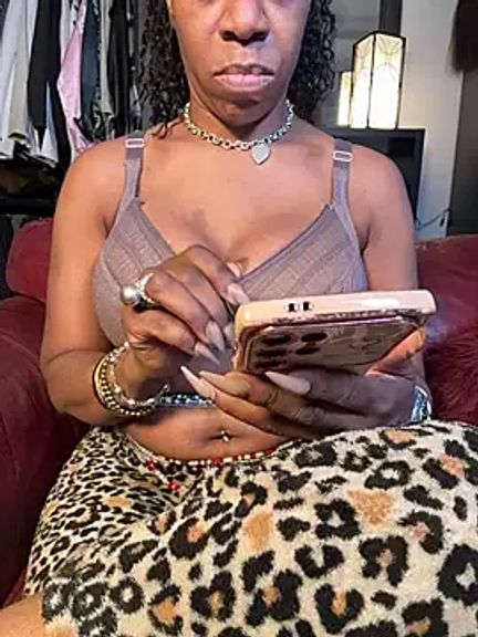 Kennady_Buxum_Goddess