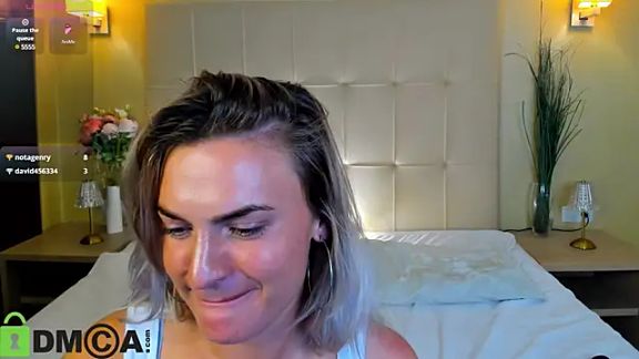 Marie_Ellie