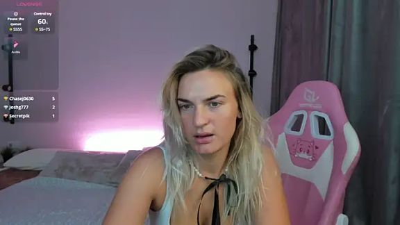 Marie_Ellie