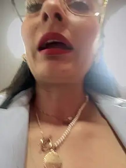 _Bella-Office1