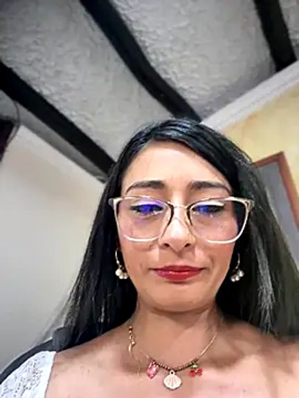 _Bella-Office1