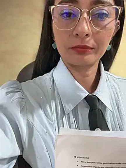 _Bella-Office1
