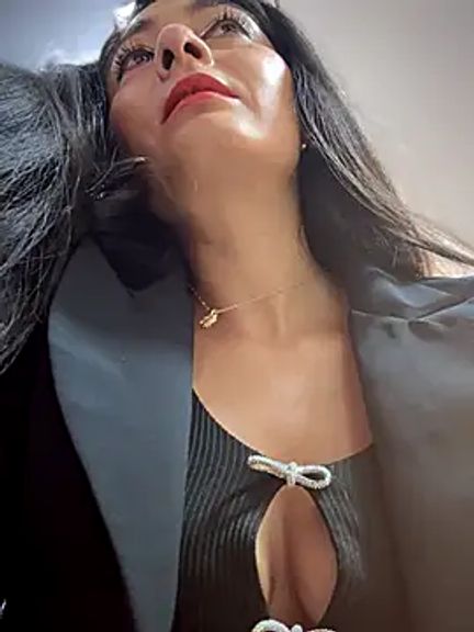 _Bella-Office1