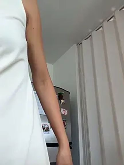 cuteluci_