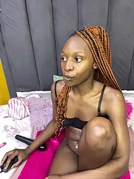 LonelyQueenxx25