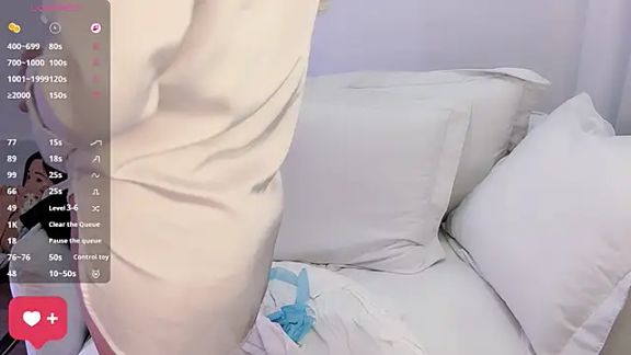 peachy_kiss