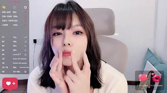 peachy_kiss