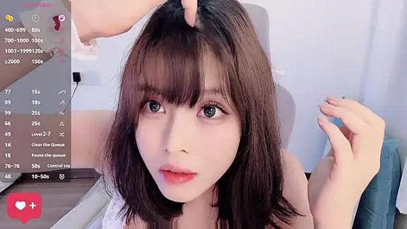 peachy_kiss