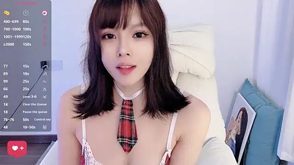 peachy_kiss