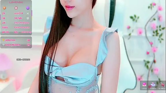 Davika_Mireen