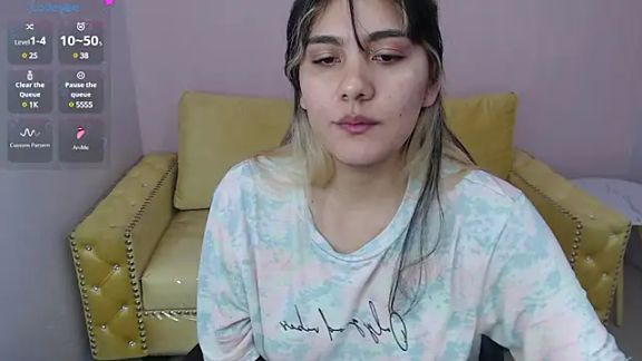 Lia_hank13_ch