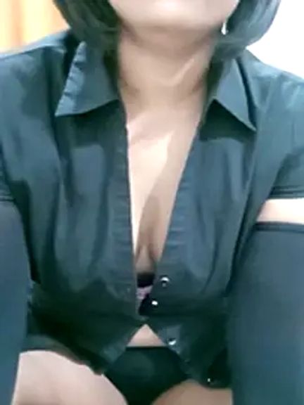 Queen_Kushi4