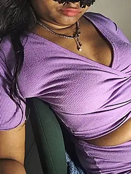 DIRTYSECRET_QUEEN_07