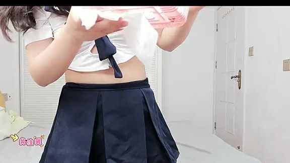 momo-small
