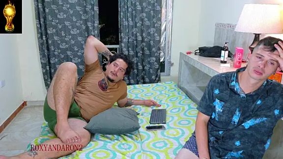 RoxyandAron2