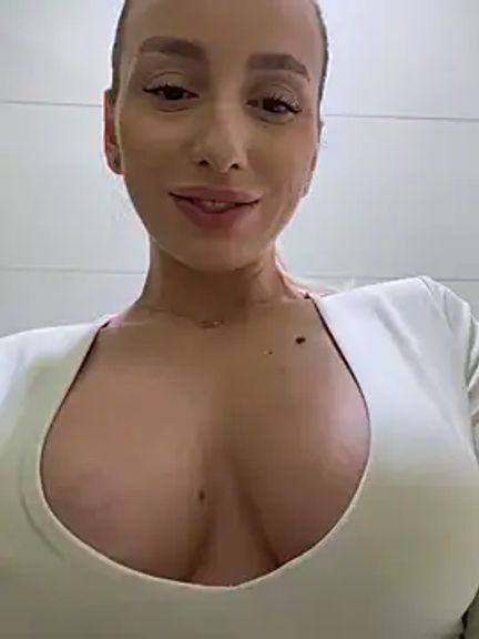 AlexisWhit