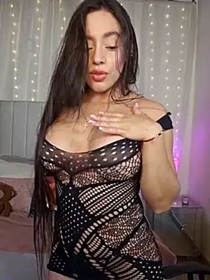 Amara_Black