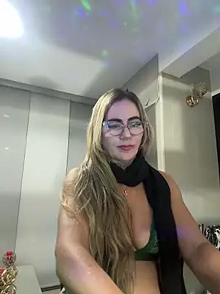 LARIANA_RIVERA23
