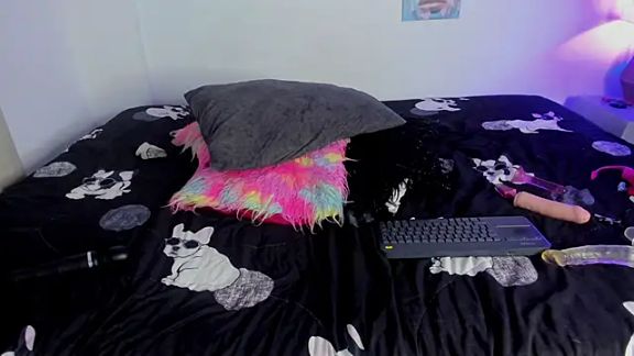 mia_purplee