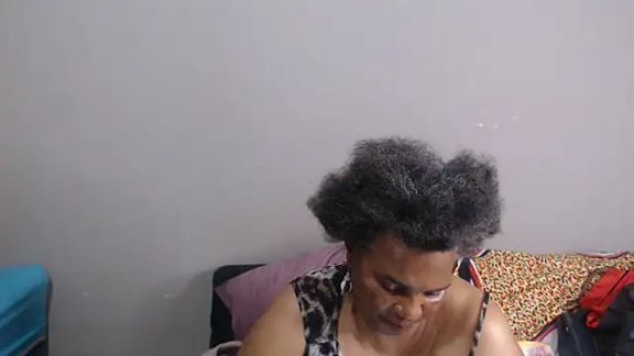 GrandBustyMelon