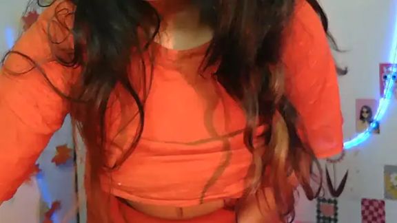 urvashihott