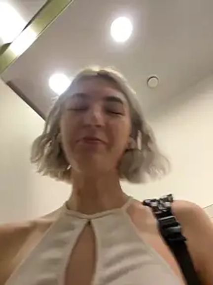MiaInAir