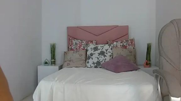 SarayVega_