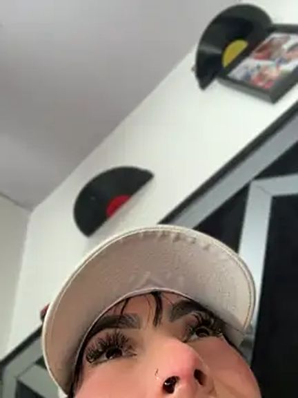 Nicolle_foxy