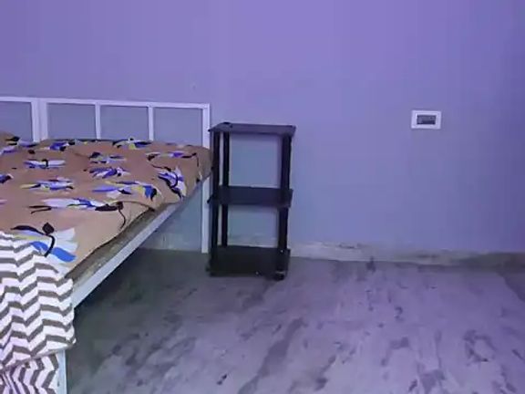 Ada_____