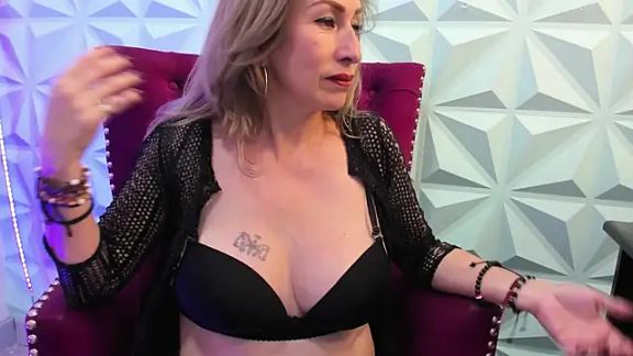 LilyQueen_cg