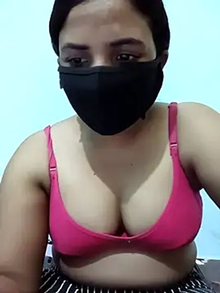 HotAishaa
