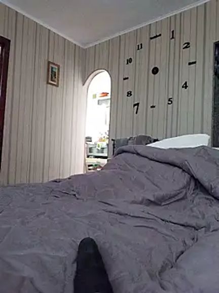 BustyBlond