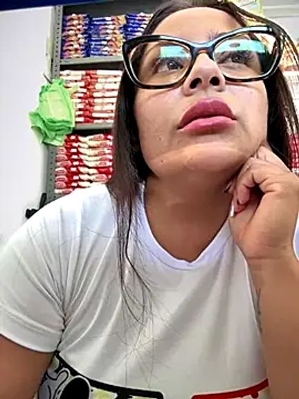 Angie_e