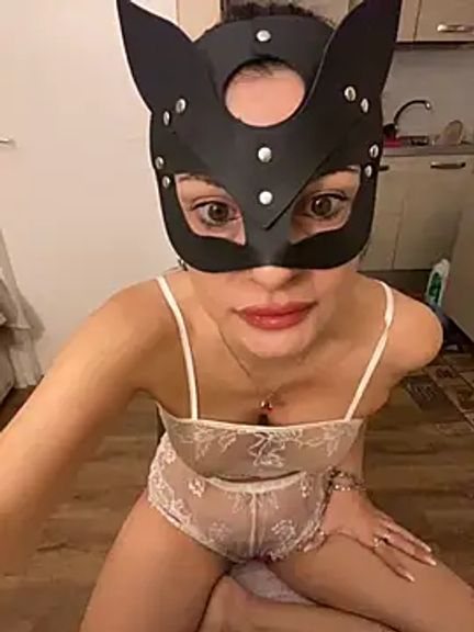 ladymask_2023