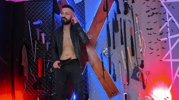 Warick_and_Aria_bdsm_