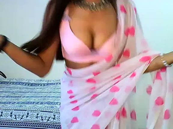 Divyaa_strip