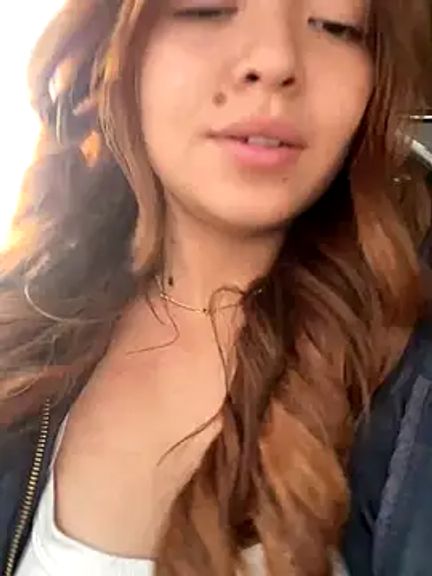 Lovelle_velvet