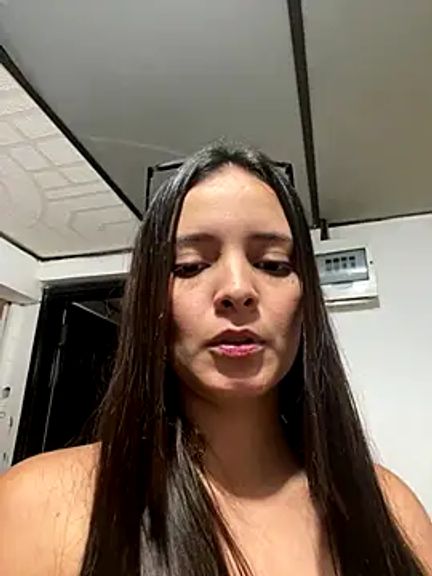 Mia_jhoonson