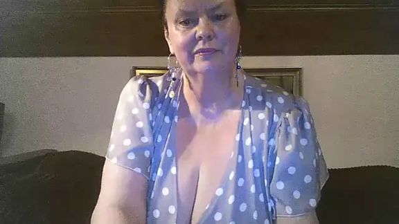 TiffanyMature