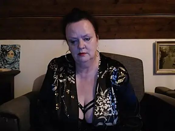 TiffanyMature