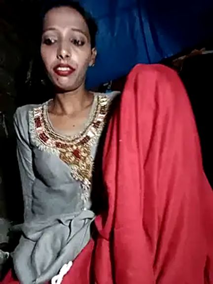 Pinki_thakur_1