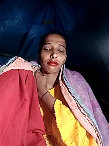 Pinki_thakur_1