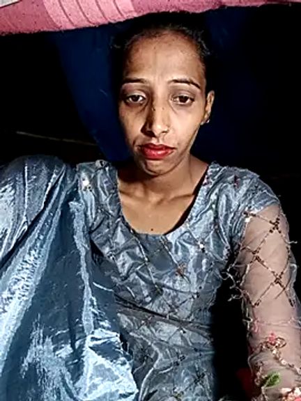 Pinki_thakur_1
