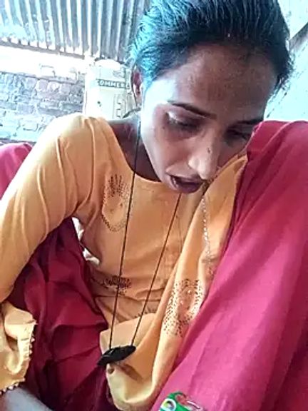Pinki_thakur_1