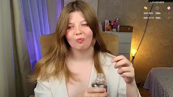 Vivian_cutie